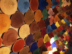 L’accord des adjectifs de couleur ? Pour ne plus s’emmêler les pinceaux !