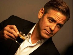 Ecrire <i>design</i>, c’est l’e-élégance en réponse au courrier. Nespresso en exemple